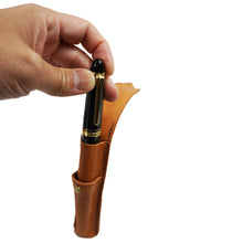 画像をギャラリービューアに読み込む, 【Lサイズ_17mm_1本蓋付き】STRUO 万年筆 ペンケース 1本 革 イタリアンレザー AMAZONIA ペンケース 1本差し 太軸用 名入れ メンズ レディース 万年筆ケース 18mm montblanc モンブラン マイスターシュテュック149 セーラー キングプロフィット