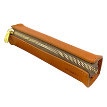 画像をギャラリービューアに読み込む, 【S-ペンサイズ190mm_8本】STRUO ペンケース 革 細い 筆箱 スリム 栃木レザー 名入れ 箱型 コンパクト シンプル おしゃれ ブランド 高級感 日本製 ビジネス レディース 高校生 大学生 社会人 ギフト ミニマル 学生 大人 就職祝い 手作り タンニン鞣し レザー ドログラペンケース 小さめ