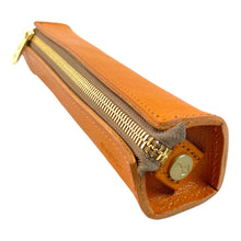 画像をギャラリービューアに読み込む, 【S-鉛筆サイズ210mm_8本】STRUO ペンケース 革 ビジネス 細い 鉛筆用 筆箱 スリム 箱型 ボックス型 栃木レザー 名入れ コンパクト シンプル おしゃれ ブランド 高級 日本製 レディース 高校生 大学生 社会人 大人 手作り タンニン鞣し ドログラペンケース 小さめ ペントレー 筆ペン デッサン 美術 デザイン 建築 系 学生 鉛筆が入る ペンケース 削り器 収納