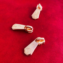 画像をギャラリービューアに読み込む, STRUO オリジナル金具