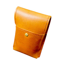 画像をギャラリービューアに読み込む, 【Kaweco_SM_ショートサイズ_13mm_4本蓋付き】STRUO | 万年筆 ペンケース 革 4本 カヴェコ スポーツ用 4本差し 仕切り 1本ずつ 蓋付き イタリアン レザー AMAZONIA 高級感 手作り 小型 コンパクト ポケットペンケース フラップ カベコ 胸ポケット 文房具 ギフト おすすめ