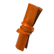 画像をギャラリービューアに読み込む, 【高さ160mm_2本_ショートサイズ】STRUO 万年筆 ペンケース 2本 ロールペンケース ショート軸 2本差し 短軸用 ブランド 栃木レザー オイルバケッタ 仕切り 一本ずつ 高級 おしゃれ コンパクト 二本差し 巻物 ロールペン モンブラン モーツァルト ボエム ペリカン m400 クラシック m200 ファーバーカステル ギロシェ エモーション アウロラ オプティマ パイロット カスタム ヘリテイジ912 エリート ぺんてる ケリー セーラー プロフェッショナルギア スリム