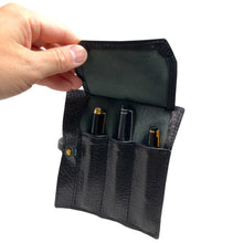 画像をギャラリービューアに読み込む, 【高さ160mm_3本】STRUO | 万年筆ケース 3本 ショートサイズ ロールペンケース ショート軸 3本差し 万年筆 短軸用 ペンケース ブランド 栃木レザー 仕切り 1本ずつ 高級 おしゃれ コンパクト 巻物 ロールペン モンブラン モーツァルト ボエム ペリカン m400 クラシックm200 ファーバーカステル ギロシェ アウロラ オプティマ パイロット エリート ぺんてる ケリー 小さい