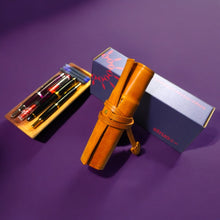 画像をギャラリービューアに読み込む, 【高さ180mm_4本】STRUO 万年筆 ペンケース 4本用 革 ロールペンケース 4本差し 万年筆ケース ブランド 名入れ 仕切り 1本ずつ イタリアンレザー 高級 インクカートリッジ 仕切り 1本ずつ 収納 シンプル コンパクト メンズ レディース ビジネス ギフト おしゃれ モンブラン149 ペリカン m1000 太軸 対応 フリーサイズ おすすめ