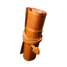 画像をギャラリービューアに読み込む, 【高さ180mm_6本】STRUO 万年筆 ペンケース 革 6本 大容量 ロールペンケース ブランド ペンケース 6本差し 高級 イタリアンレザー amazonia インクカートリッジ 仕切り 1本ずつ 収納 名入れ メンズ レディース 共用 ハンドメイド ギフト モンブラン 149 ペリカン M1000 パイロット カスタム 845 URUSHI 太軸 対応 おすすめ