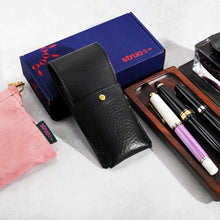 画像をギャラリービューアに読み込む, 【MSサイズ_14mm_3本蓋付き】STRUO | 万年筆 ペンケース 革 3本 ブランド 3本差し 仕切り ペリカン スーベレーンM600 イタリアン レザー AMAZONIA ショートサイズ 胸ポケット パイロット カスタムヘリテイジ92 カヴェコ スチューデント
